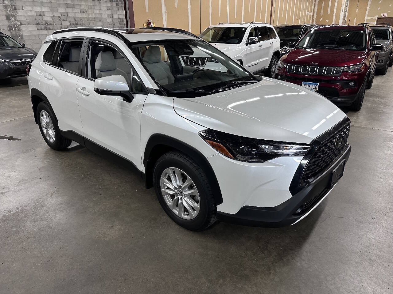 Used 2023 Toyota Corolla Cross LE w/ Moonroof Package AWD/4WD image 2