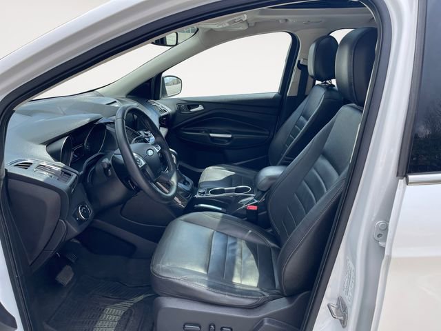 Used 2014 Ford Escape Titanium w/ Equipment Group 401A image 9