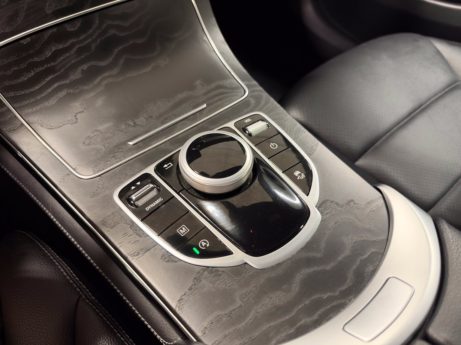Used 2019 Mercedes-Benz GLC 300 image 29