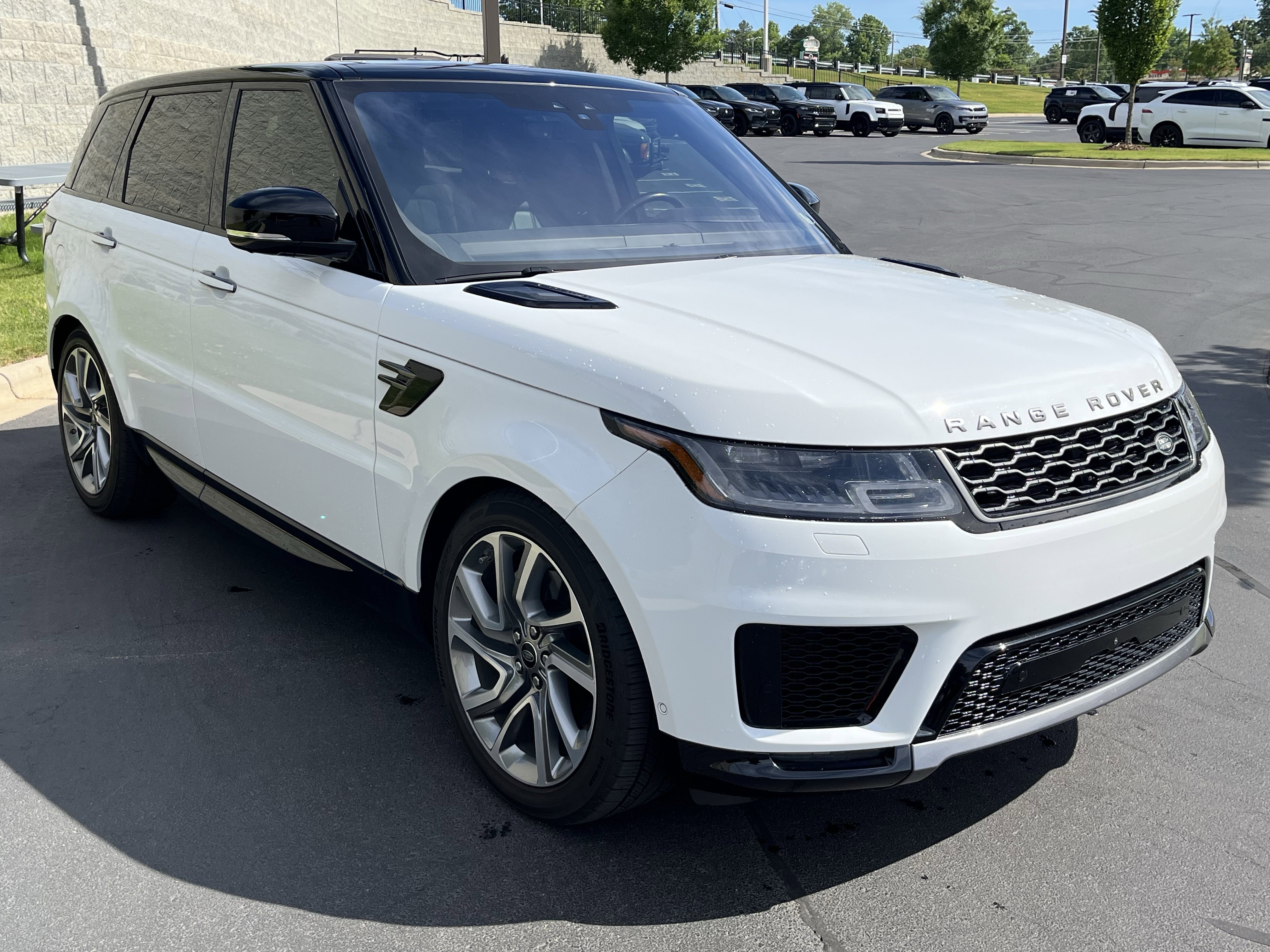 Used 2021 Land Rover Range Rover Sport HSE Silver Edition AWD/4WD image 9