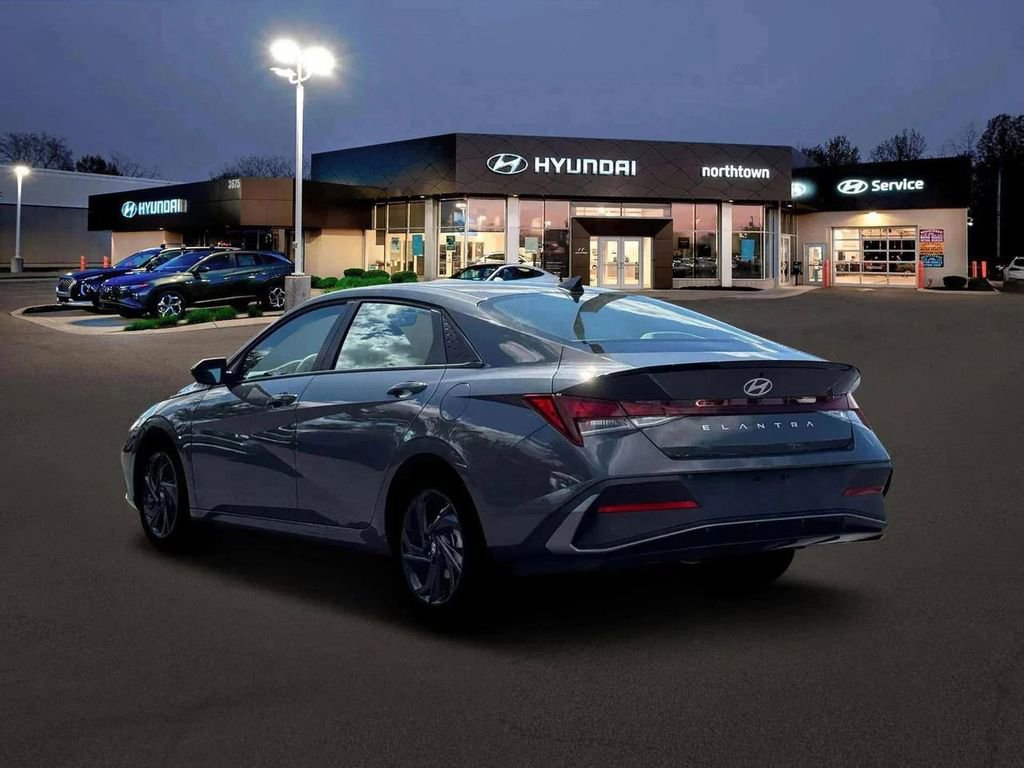 New 2026 Hyundai Elantra Sport FWD image 5