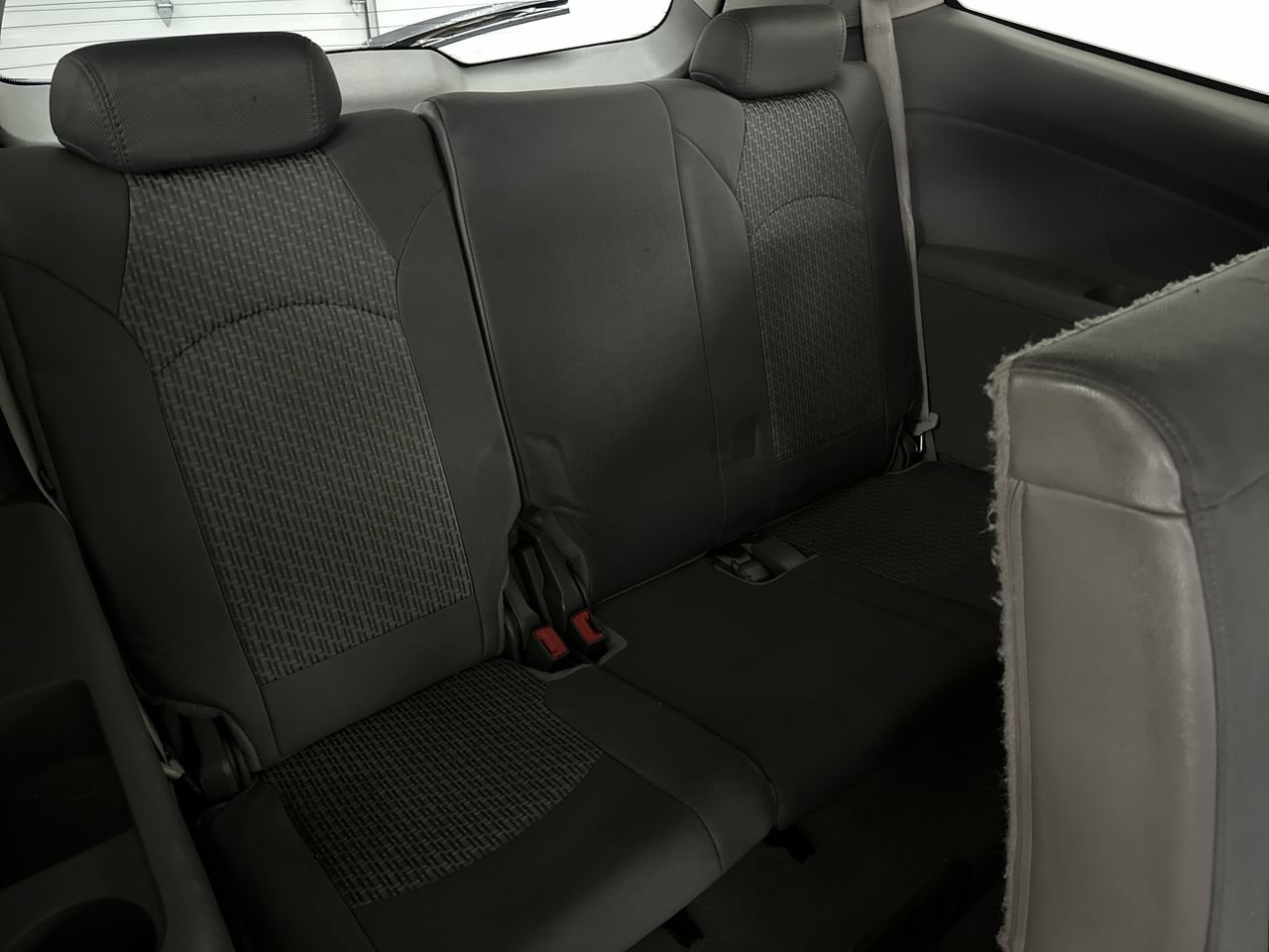 Used 2012 Chevrolet Traverse LS FWD image 22