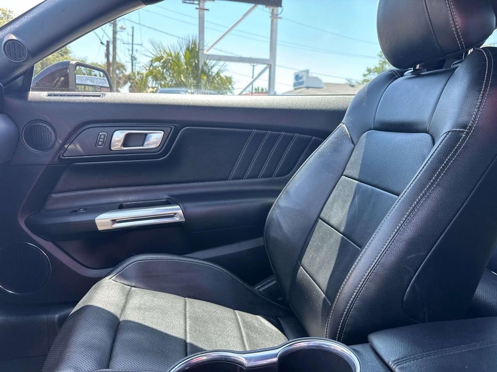 Used 2022 Ford Mustang Premium w/ Black Accent Package RWD image 17