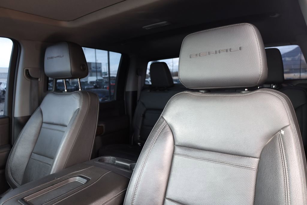 Used 2020 GMC Sierra 2500 Denali w/ Denali Ultimate Package AWD/4WD image 16
