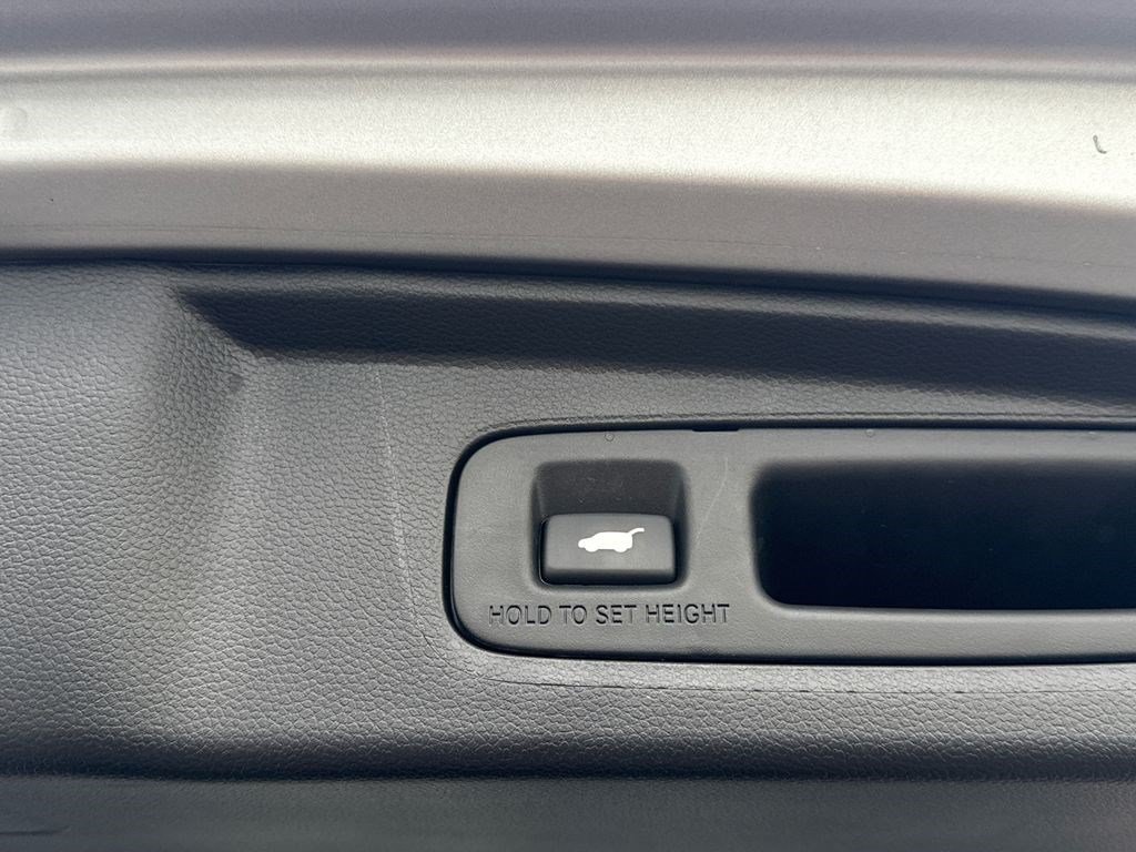 Certified 2025 Honda CR-V Sport-L image 17