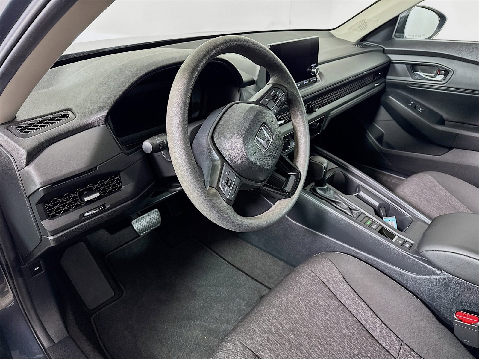 Used 2024 Honda Accord EX image 7