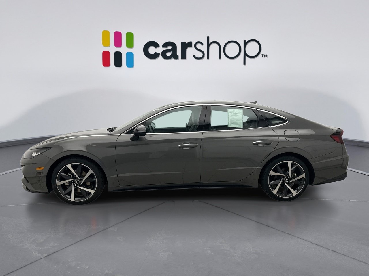 Used 2021 Hyundai Sonata SEL Plus w/ Tech Package FWD image 2