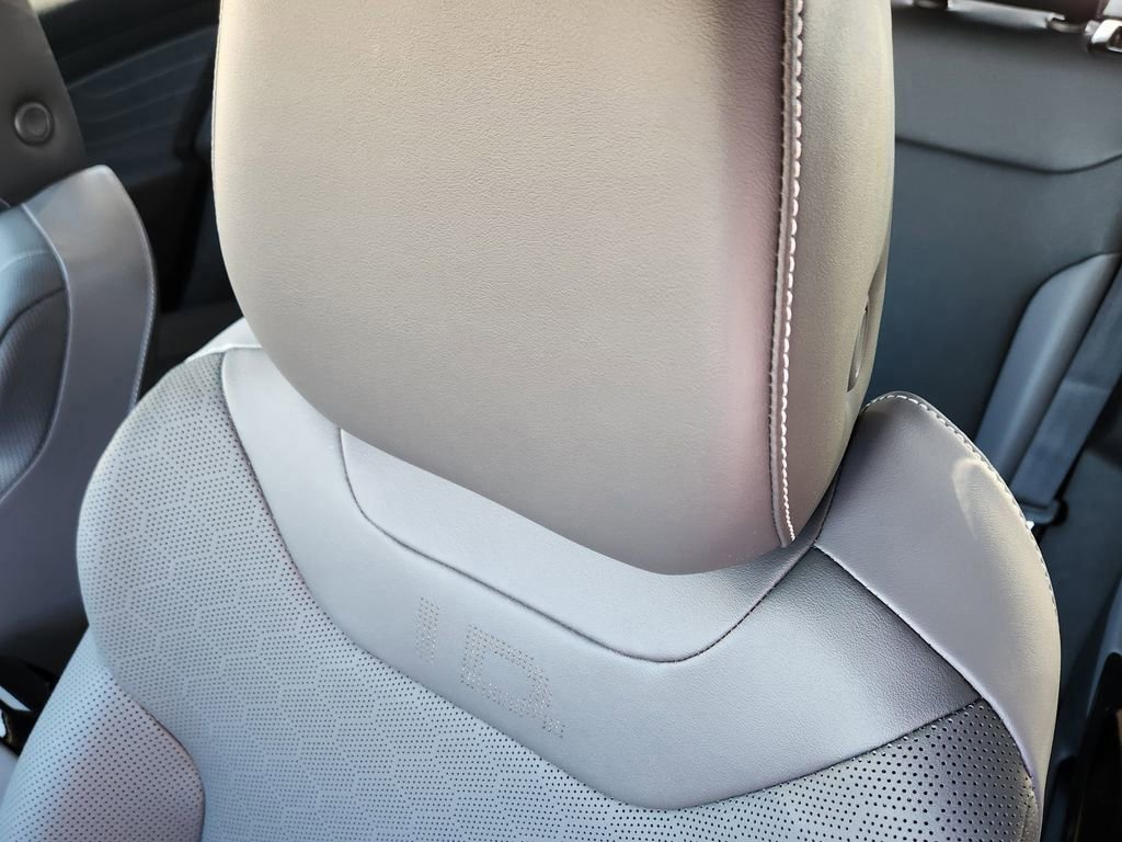 New 2026 Volkswagen ID.4 Pro S Plus image 6