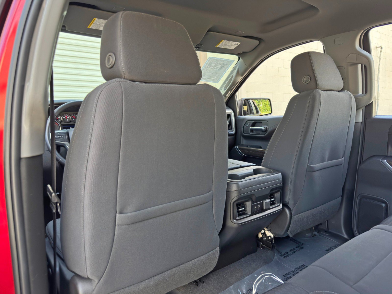 Used 2022 Chevrolet Silverado 1500 LT Trail Boss w/ Bed Protection Package AWD/4WD image 29