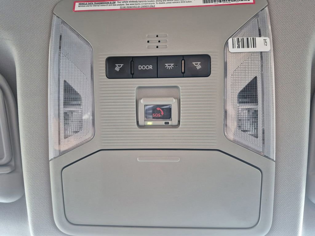 Used 2024 Toyota RAV4 Adventure image 24