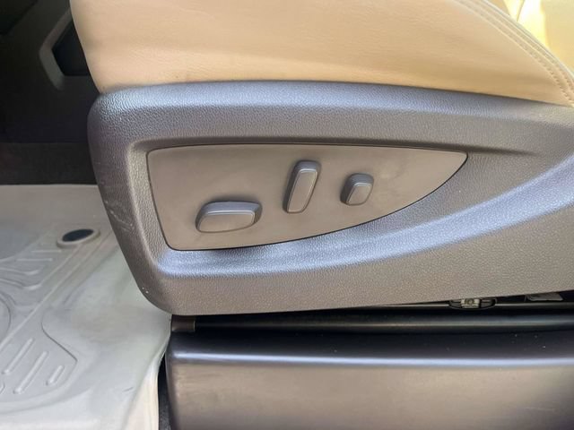 Used 2018 GMC Sierra 3500 Denali w/ Duramax Plus Package AWD/4WD image 19