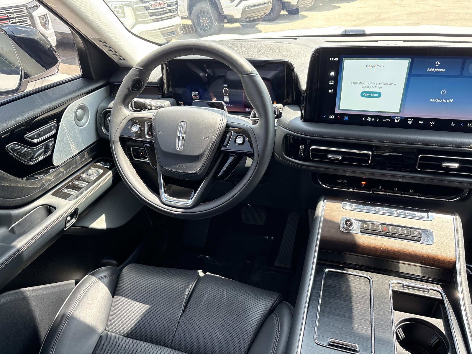 Used 2025 Lincoln Aviator Reserve w/ Equipment Group 201A AWD/4WD image 28