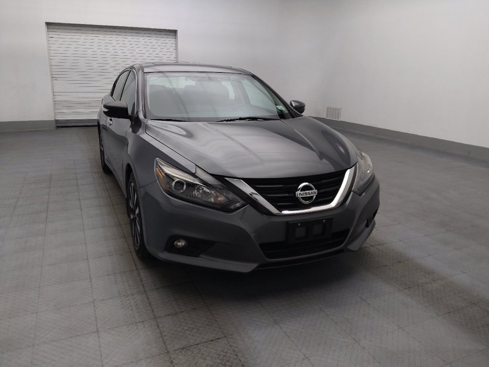 Used 2018 Nissan Altima 2.5 SL w/ 2.5 SL Technology Package FWD image 14
