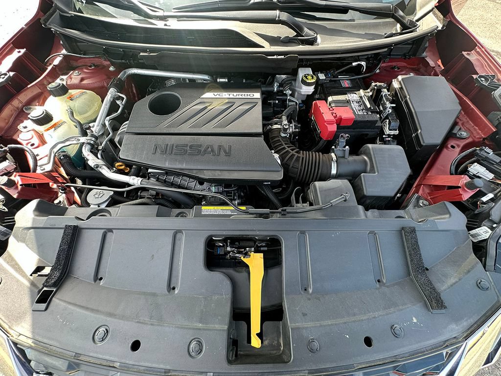 Used 2023 Nissan Rogue S AWD/4WD image 36