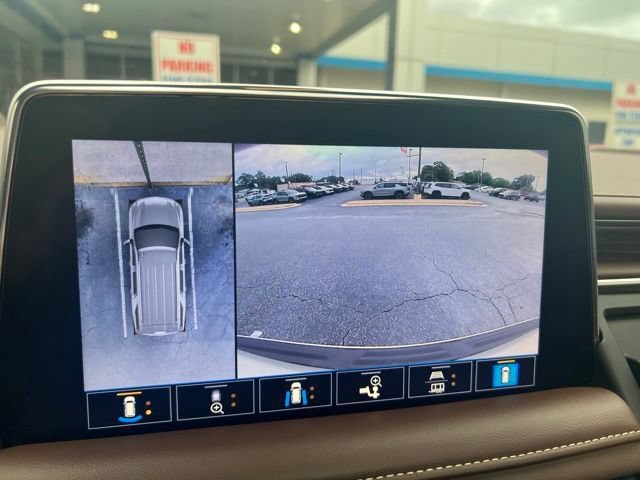 Used 2021 Chevrolet Tahoe High Country w/ Premium Package RWD image 16