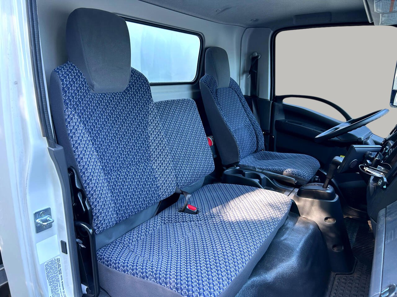 Used 2023 Chevrolet Low Cab Forward 5500XD image 21