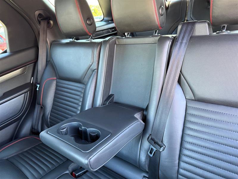 Used 2017 Land Rover Discovery HSE Luxury image 16