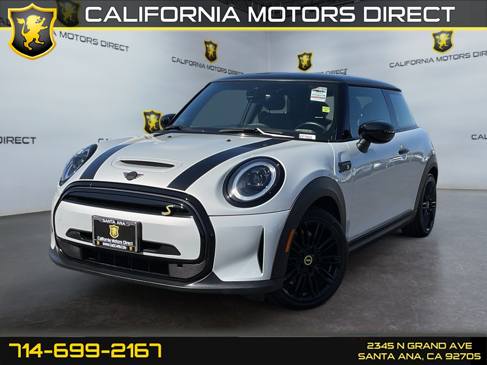 Used 2023 MINI Cooper SE FWD image 1