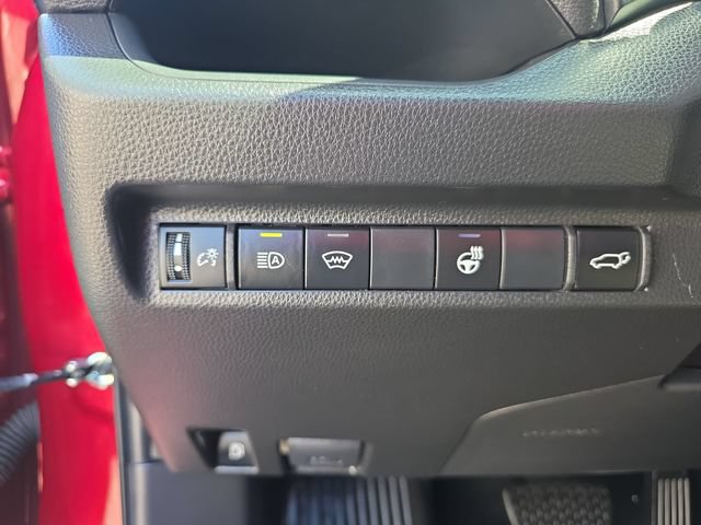 Used 2023 Toyota RAV4 XLE Premium AWD/4WD image 26