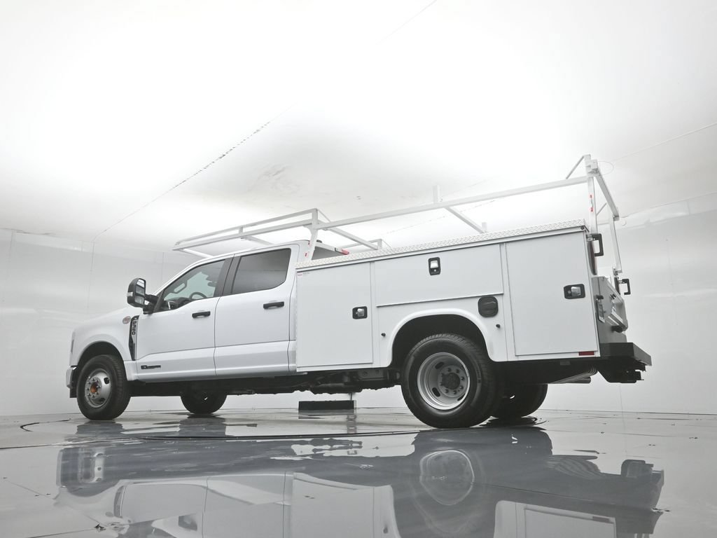 New 2026 Ford F350 XL w/ XL Chrome Package RWD image 55