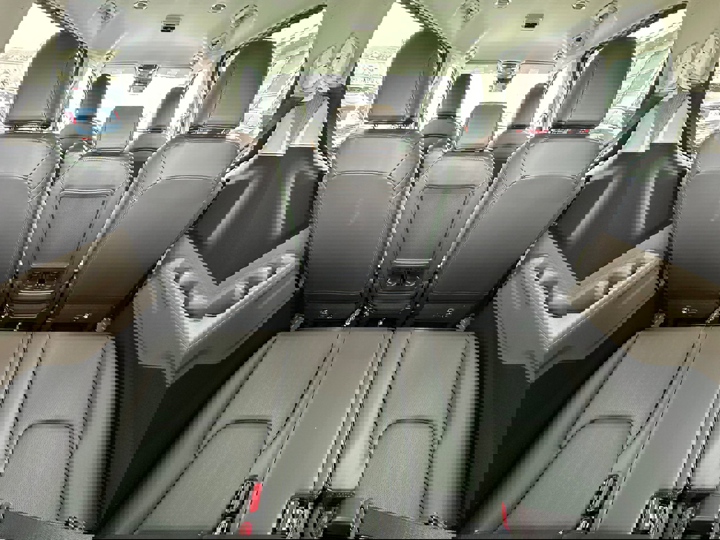 New 2026 Kia Carnival EX image 13