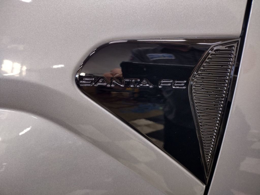 New 2026 Hyundai Santa Fe SE image 6