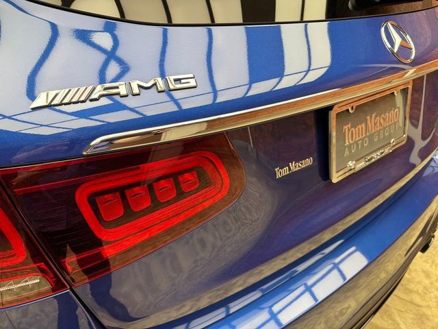 Certified 2022 Mercedes-Benz GLC 43 AMG 4MATIC image 5