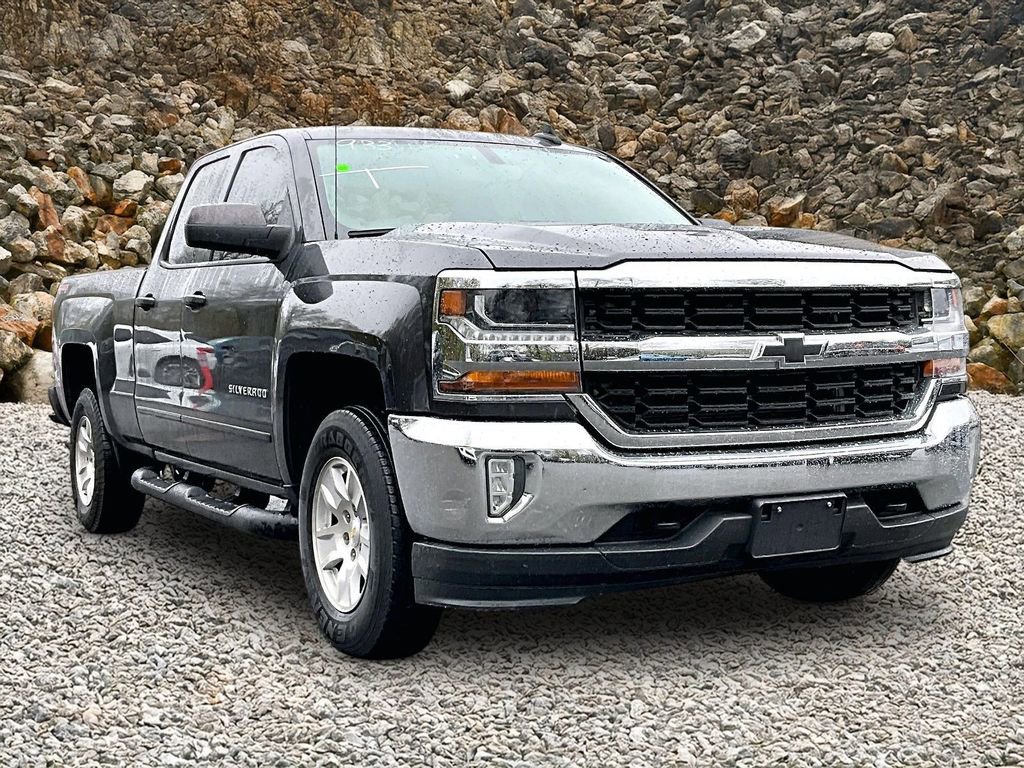 Used 2016 Chevrolet Silverado 1500 LT w/ All Star Edition AWD/4WD image 10