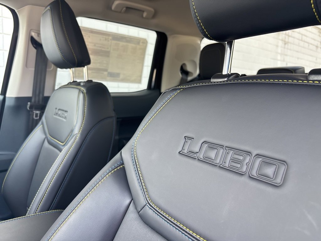 New 2025 Ford Maverick Lobo image 25