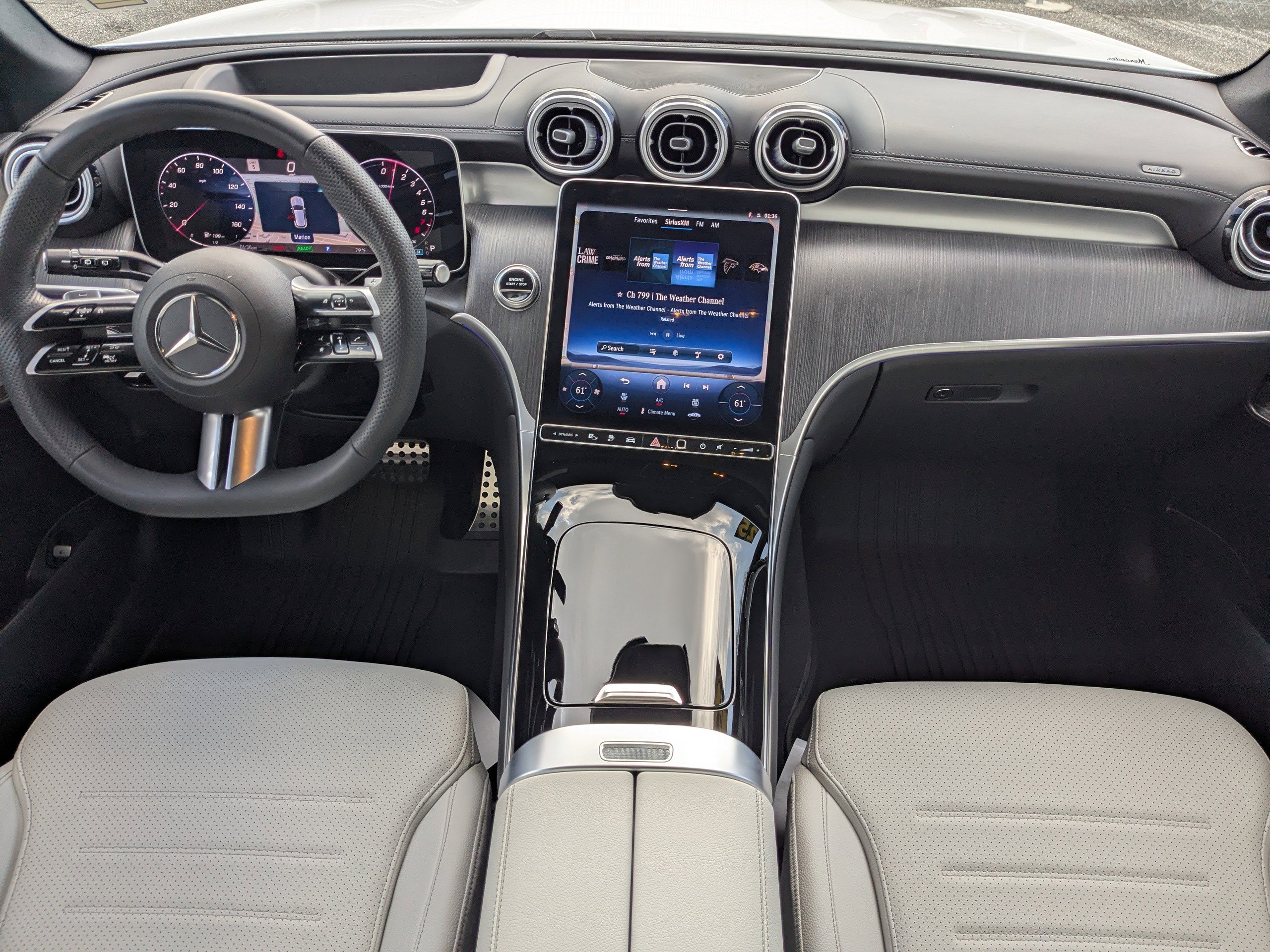 Used 2025 Mercedes-Benz GLC 350e GLC 350e 4MATIC image 14