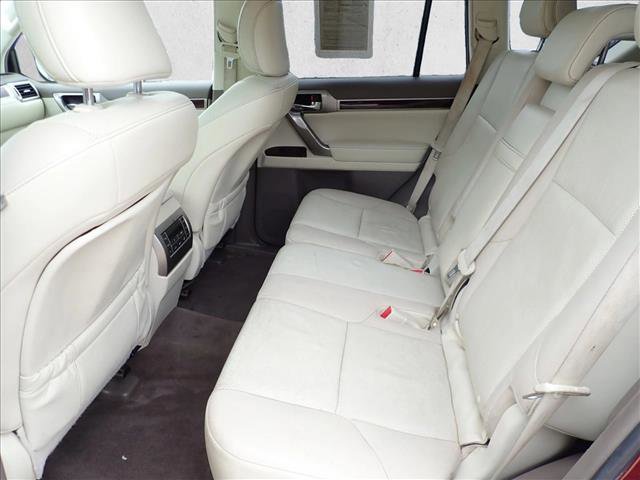 Used 2016 Lexus GX 460 w/ Premium Package image 9