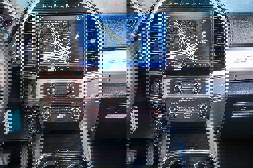 Used 2022 Ford F250 Lariat w/ Tremor Off-Road Package image 14