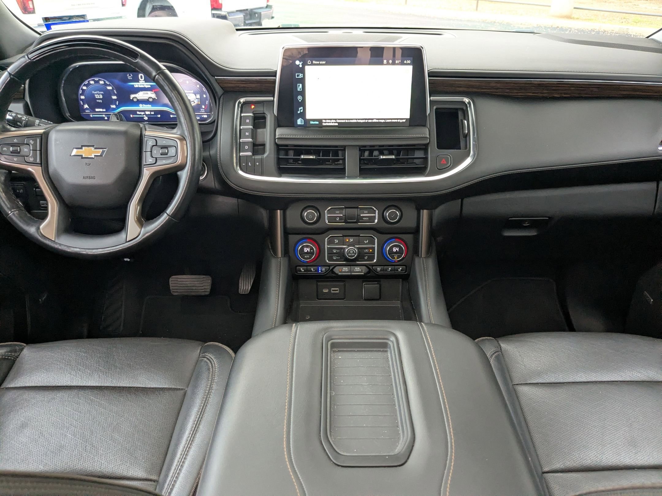 Used 2023 Chevrolet Suburban High Country w/ Advanced Technology Package image 24