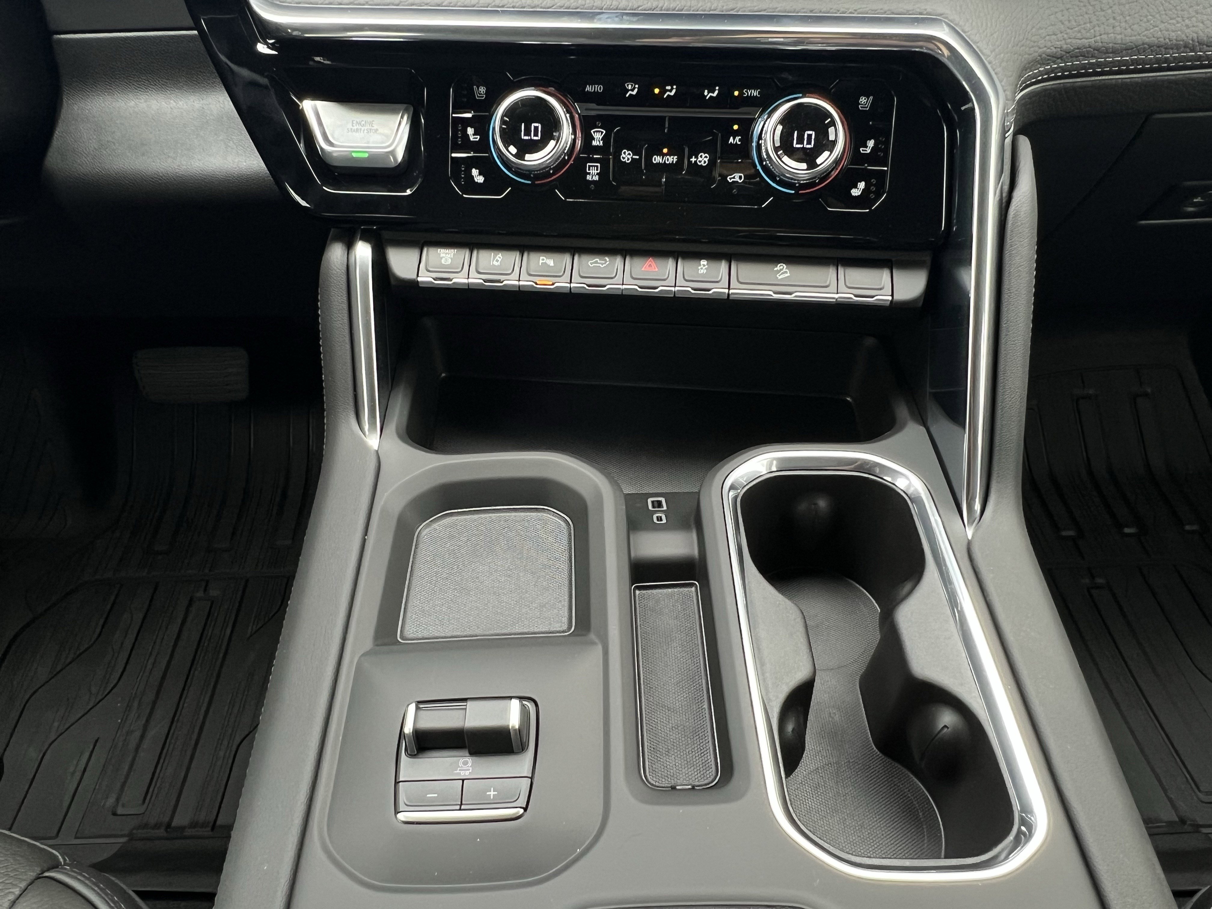 New 2026 GMC Sierra 2500 Denali w/ Denali Reserve Package image 17