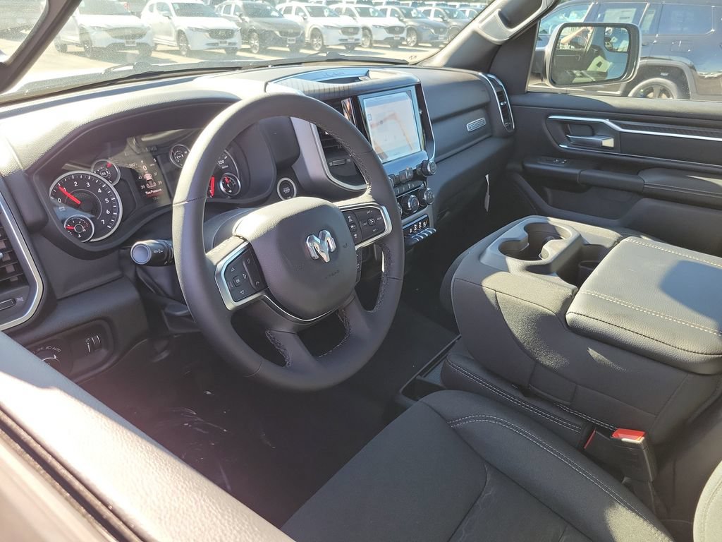 New 2026 RAM 1500 Big Horn AWD/4WD image 3