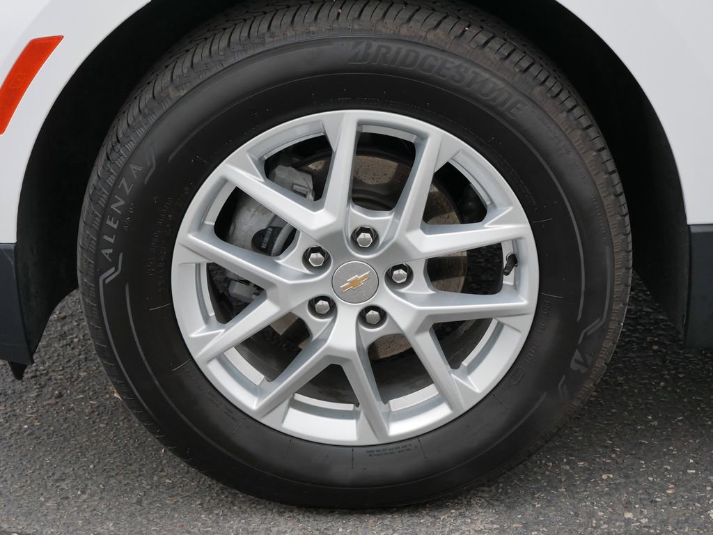 Used 2023 Chevrolet Equinox LT image 14