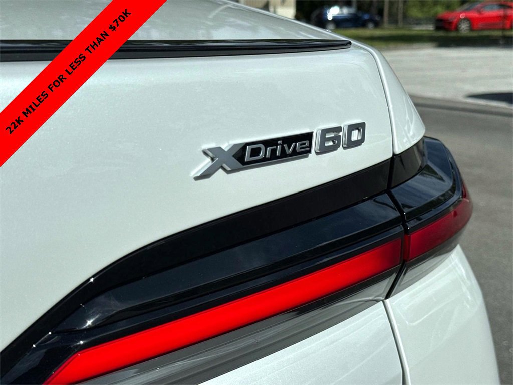 Used 2023 BMW i7 xDrive60 image 11
