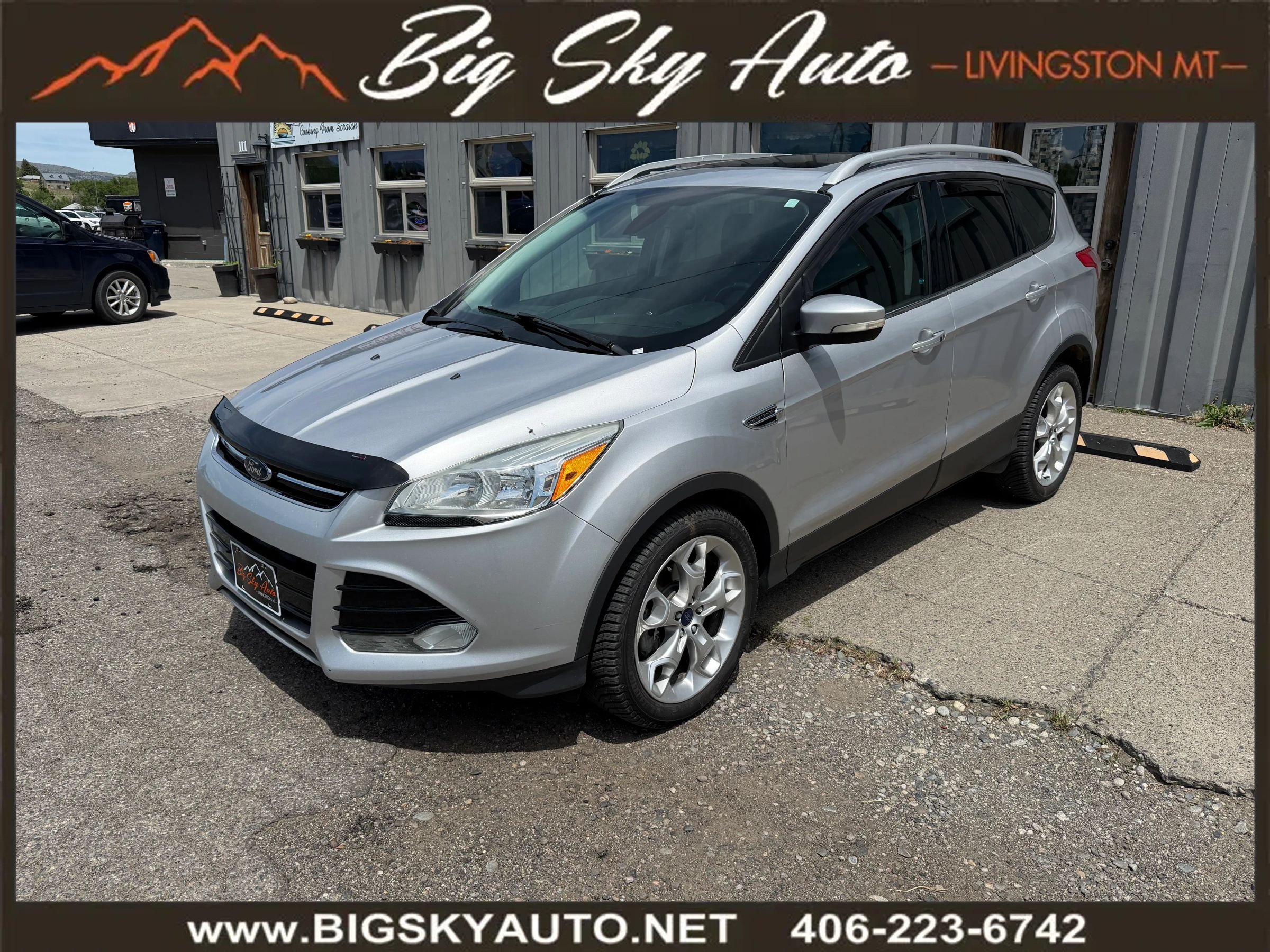 Used 2015 Ford Escape Titanium AWD/4WD image 3