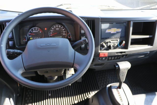 New 2025 Chevrolet Low Cab Forward image 7