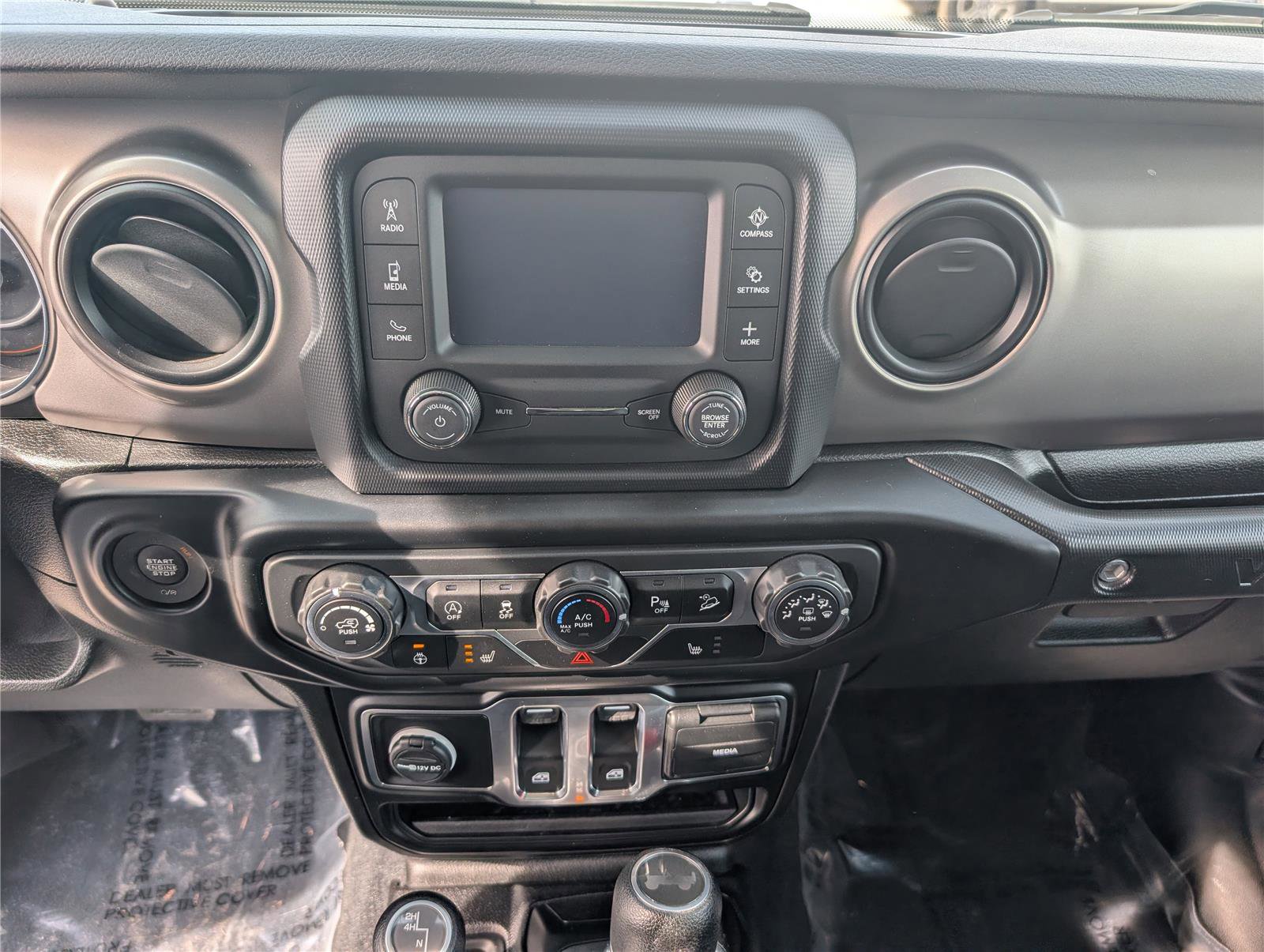 Used 2020 Jeep Wrangler Willys image 18