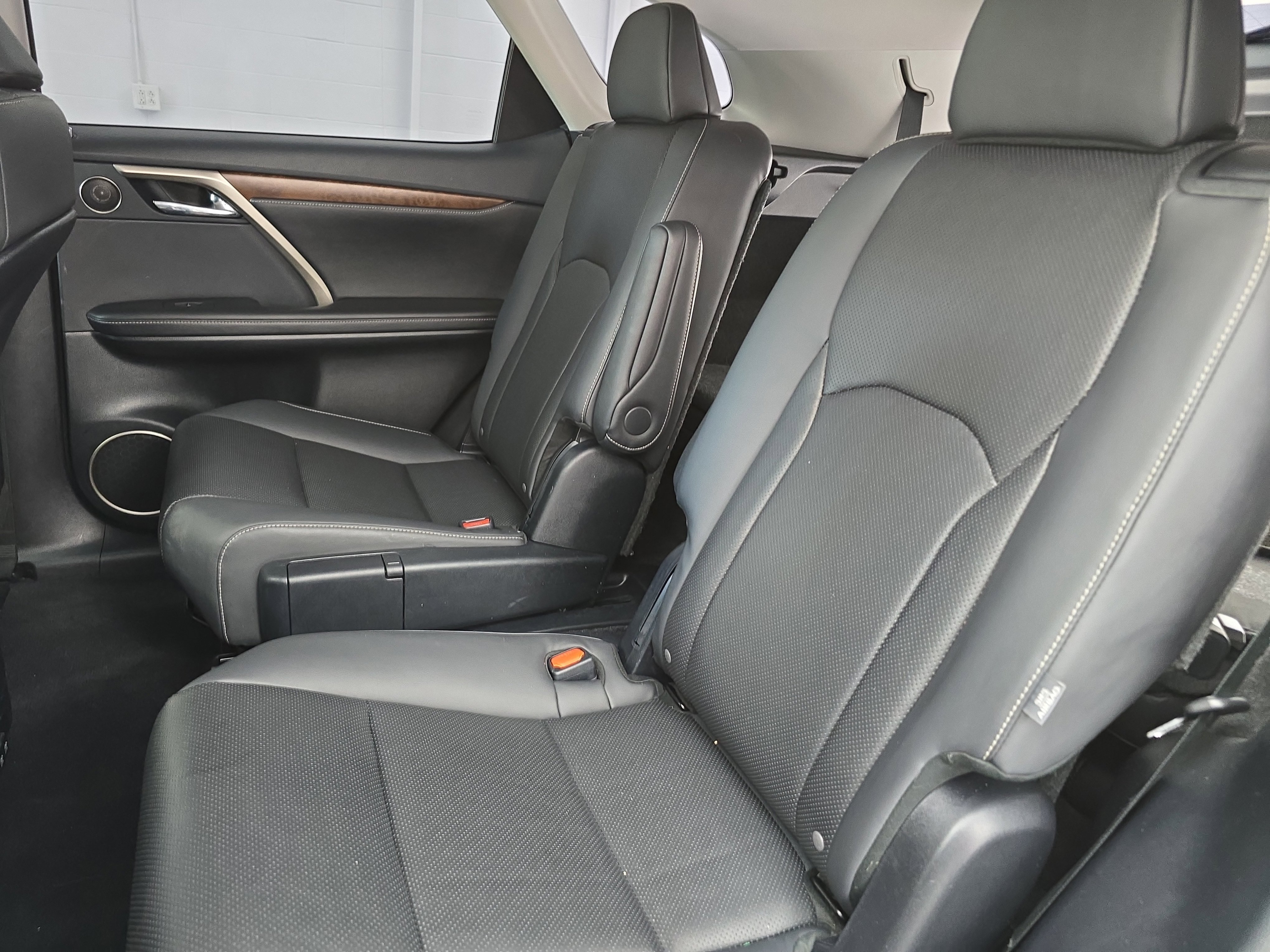 Used 2022 Lexus RX 450hL AWD w/ Premium Package image 15