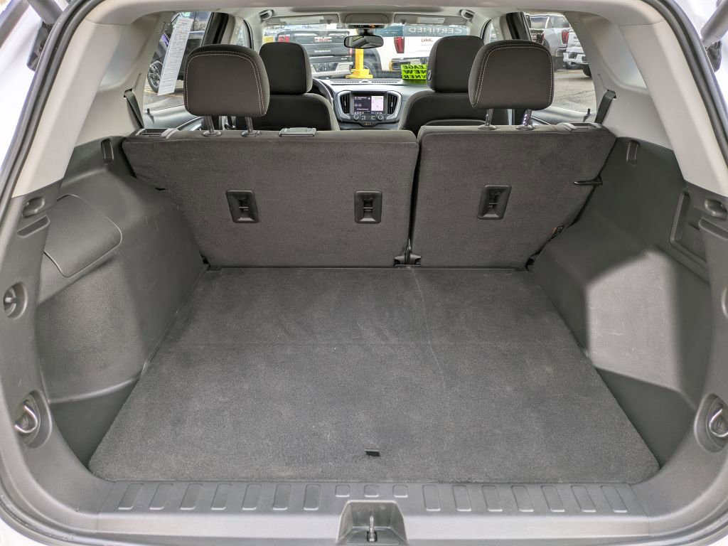 Certified 2022 GMC Terrain SLE w/ Driver Convenience Package image 31