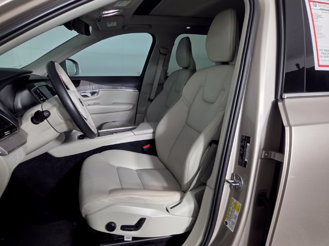 Used 2023 Volvo XC90 B6 Plus w/ Protection Package Premier AWD/4WD image 9