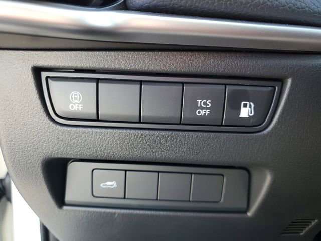 Certified 2024 MAZDA CX-90 Plug-In Hybrid w/ Preferred image 9