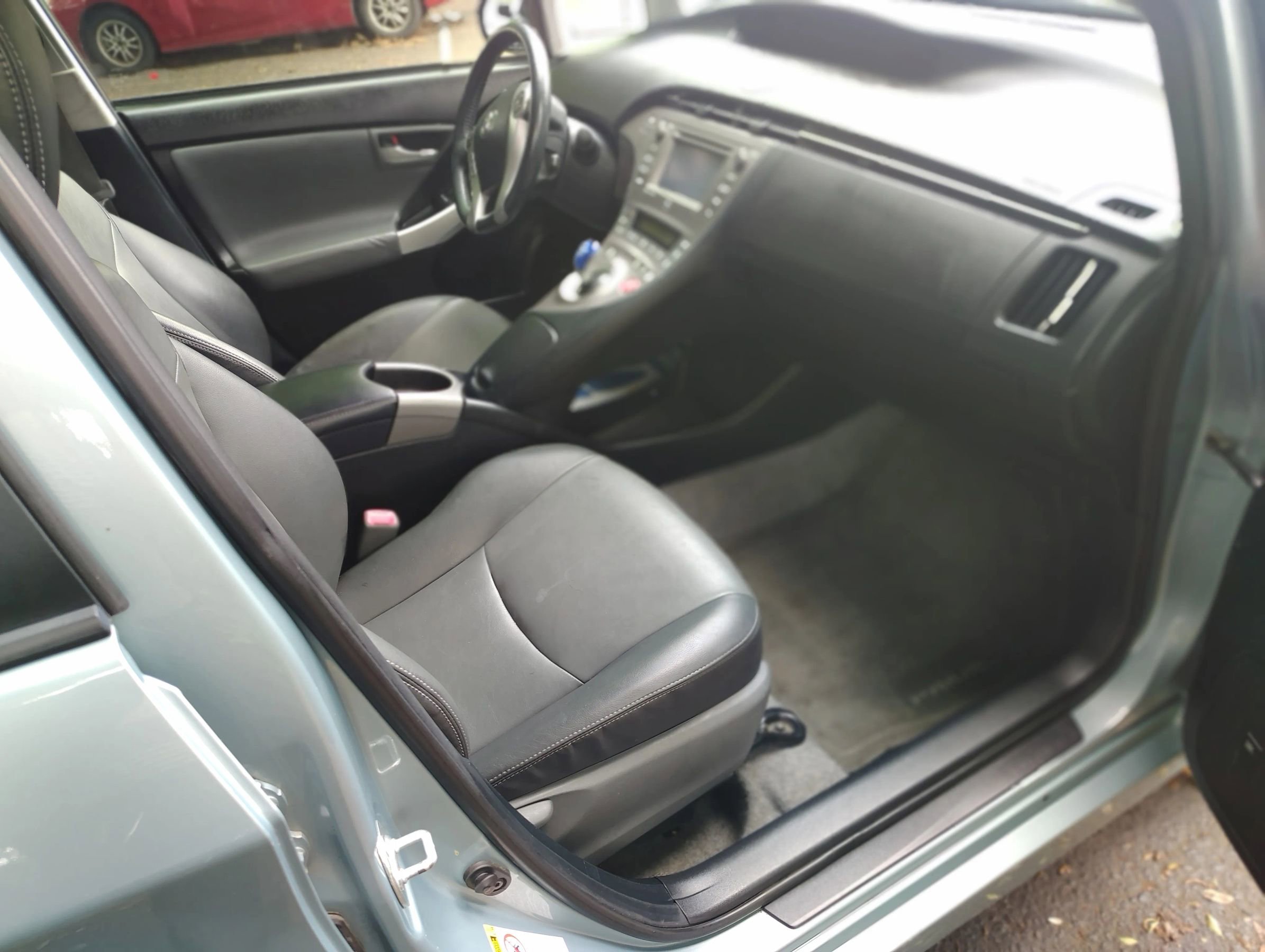 Used 2013 Toyota Prius Four image 19