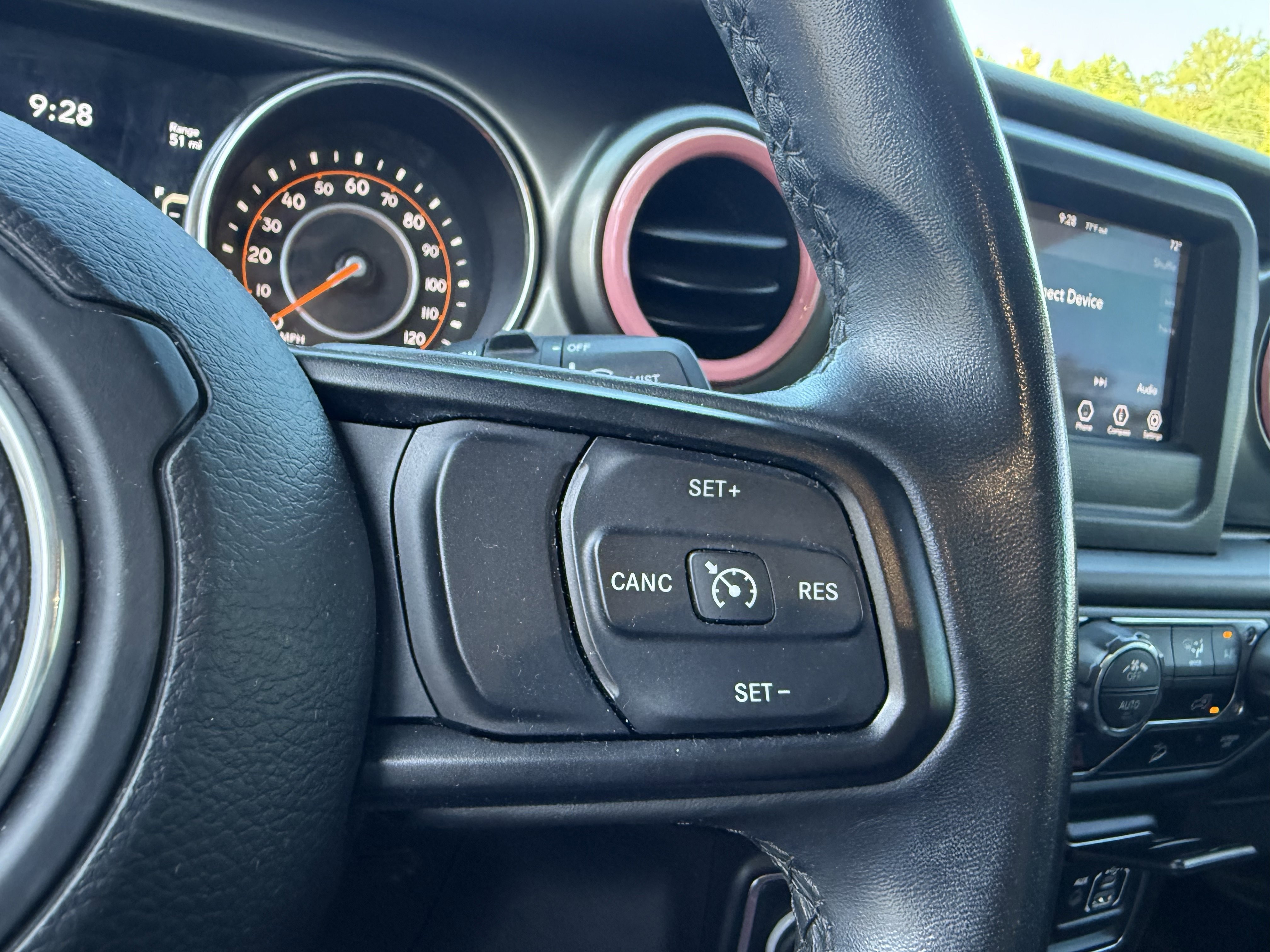 Used 2019 Jeep Wrangler Sport image 19