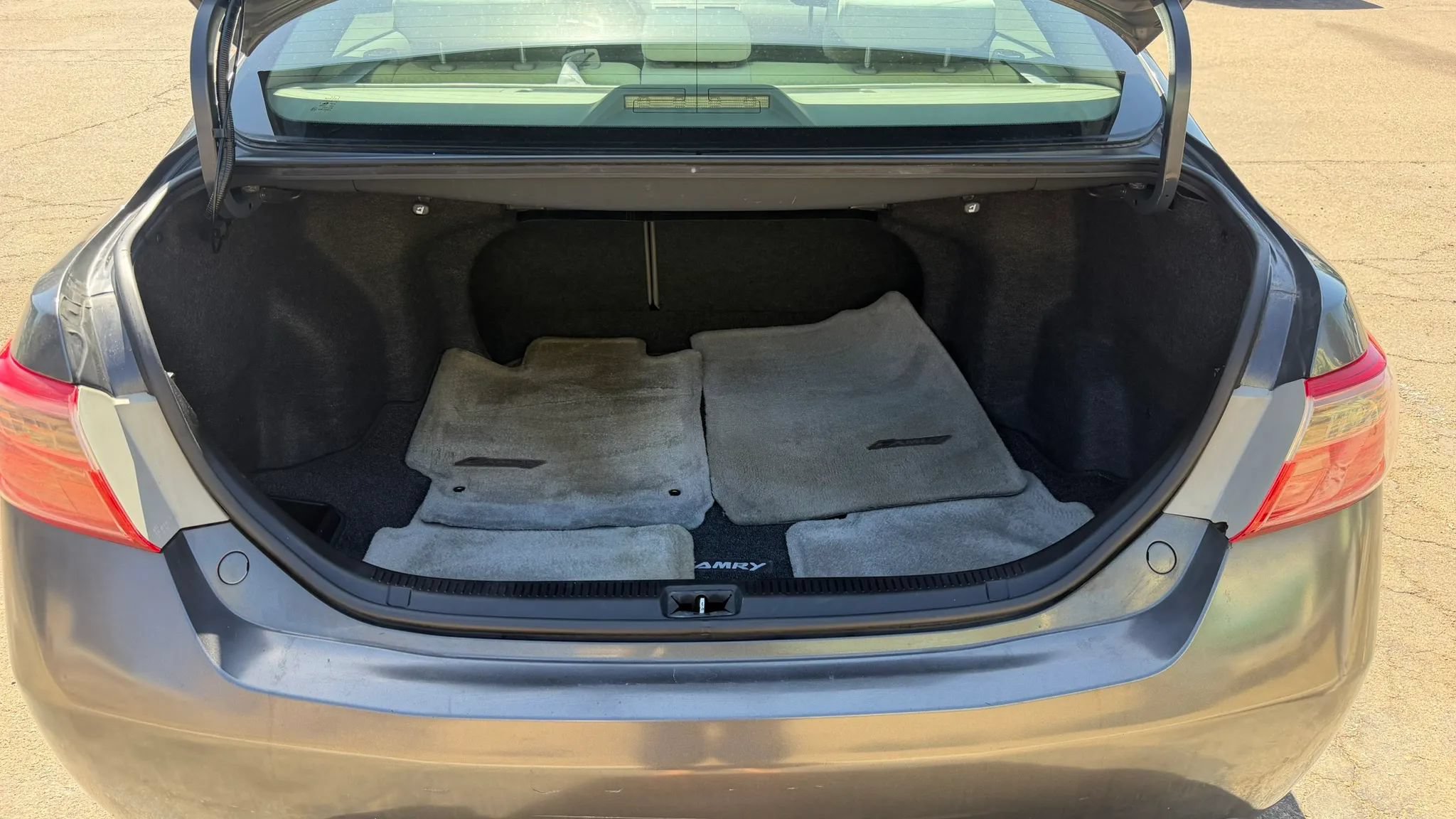 Used 2007 Toyota Camry LE FWD image 22