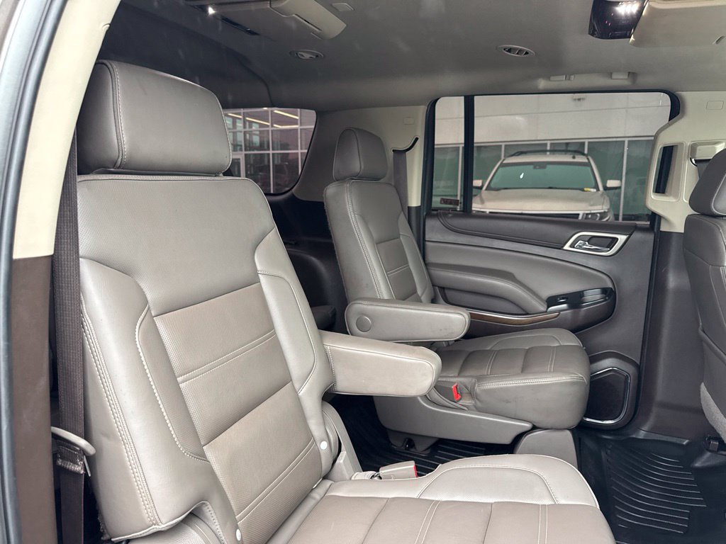 Used 2019 GMC Yukon XL Denali w/ Denali Ultimate Package RWD image 24
