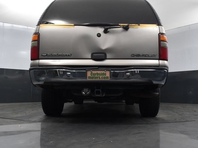 Used 2001 Chevrolet Suburban LS w/ LS Preferred Equipment Group AWD/4WD image 21