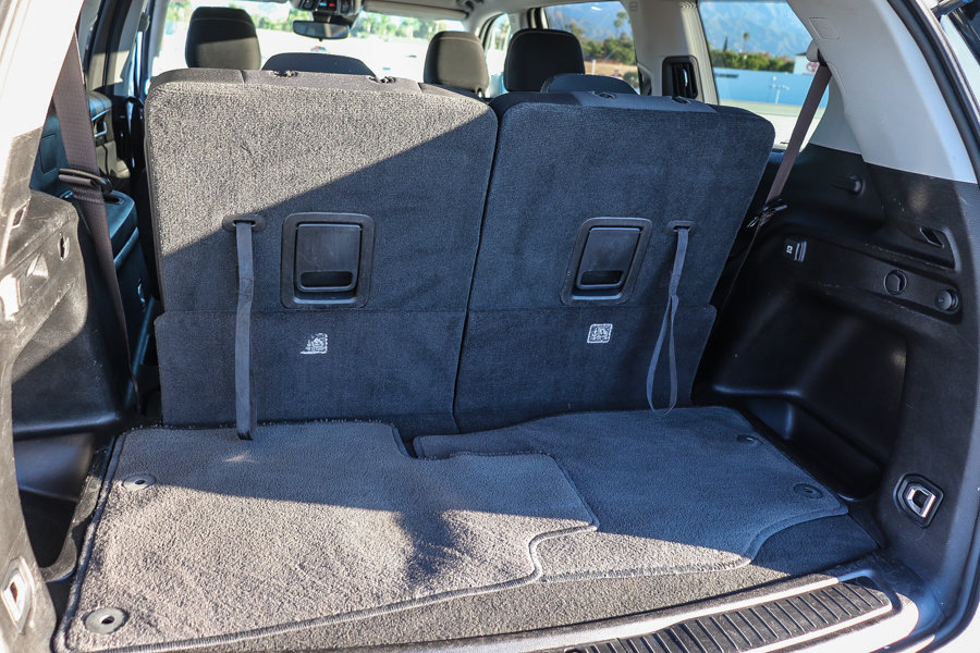 Used 2023 Jeep Grand Cherokee L Laredo RWD image 29
